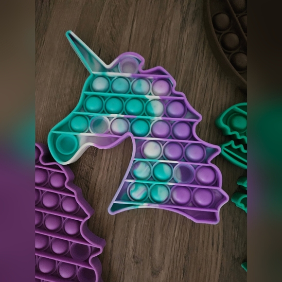 Fidget and sensory toy assortment pop it - Picture 7 of 8